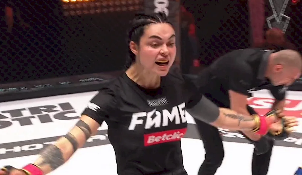 Kamila zusje MMA