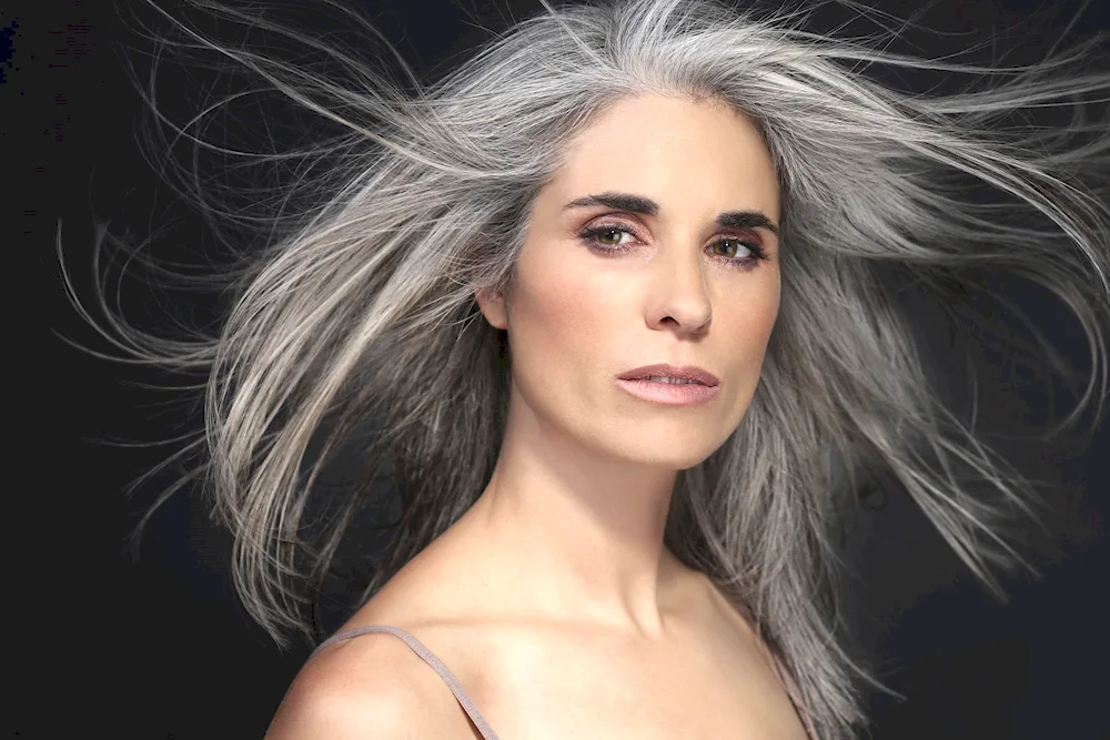 Grey hair camouflage for women