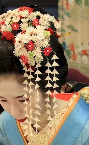 Kanzashi Geisha