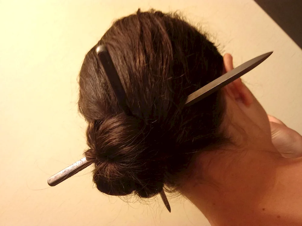 Hairloops with chopsticks