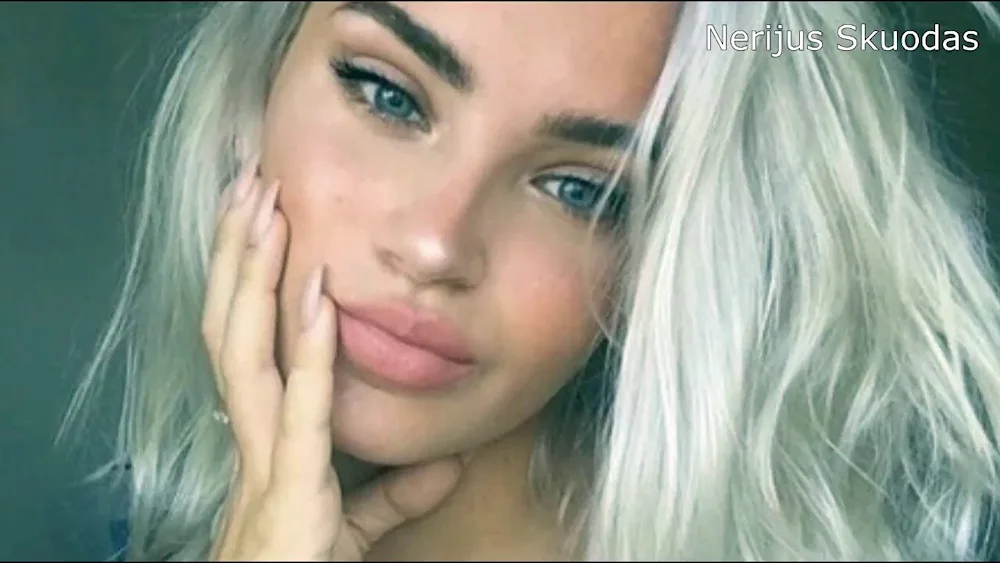 Cara Delevingne platinum blond