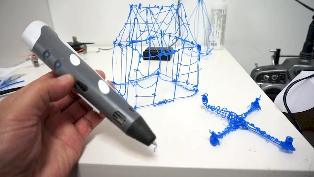 Punnies pictures from 3d pen