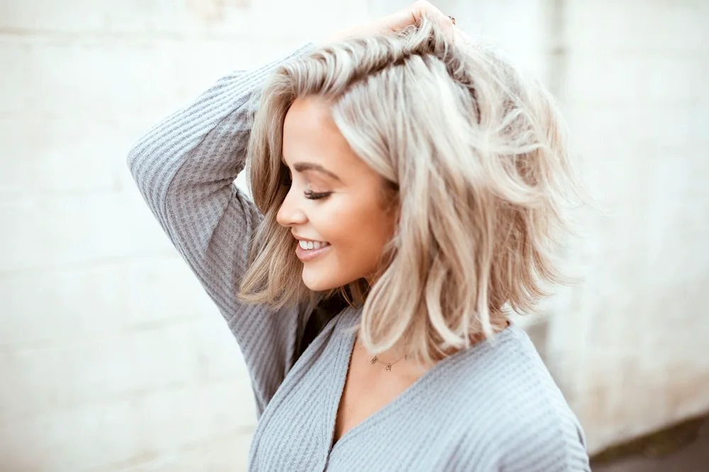 AIRTOUCH haircut ad