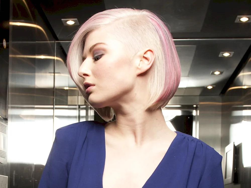 Andercut Bob women's haircut