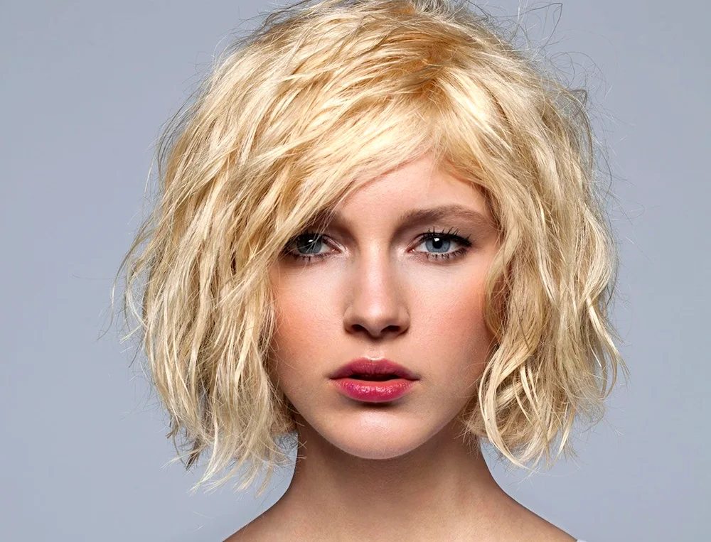 Graduated Long Bob Kaskad