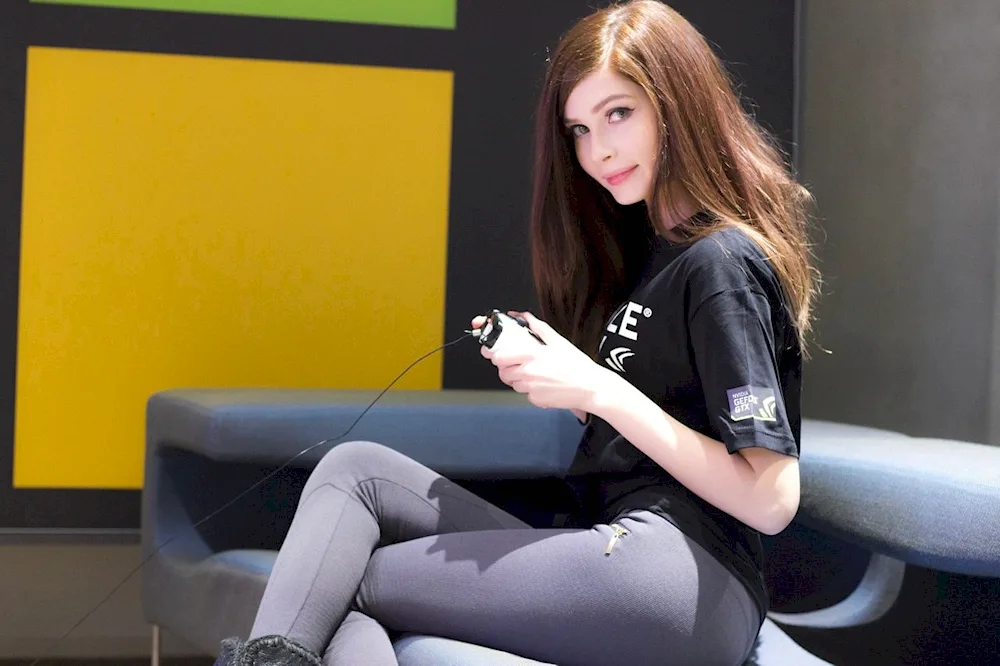 Karina streamer