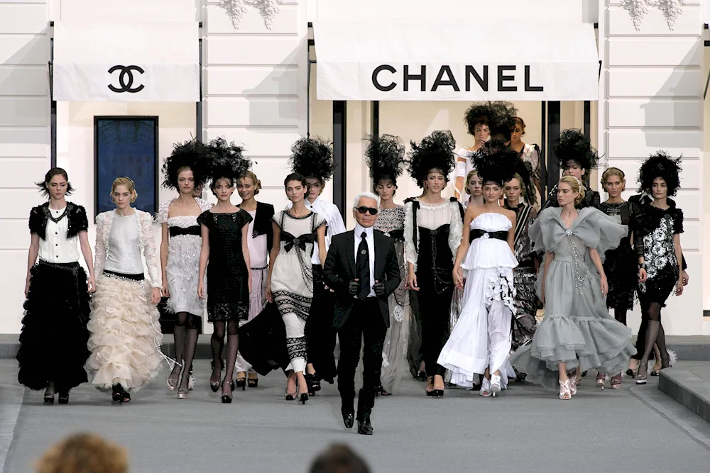 Karl Lagerfeld Chanel collections