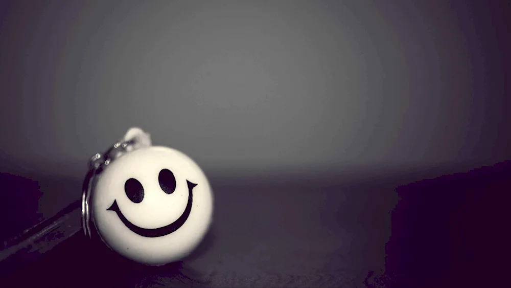 Pictures for desktop emoticons