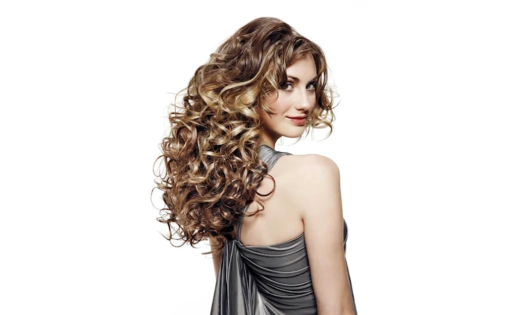 Curly hairstyle haircut