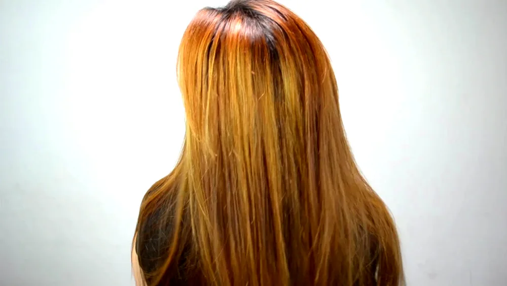 Coloured hair ends