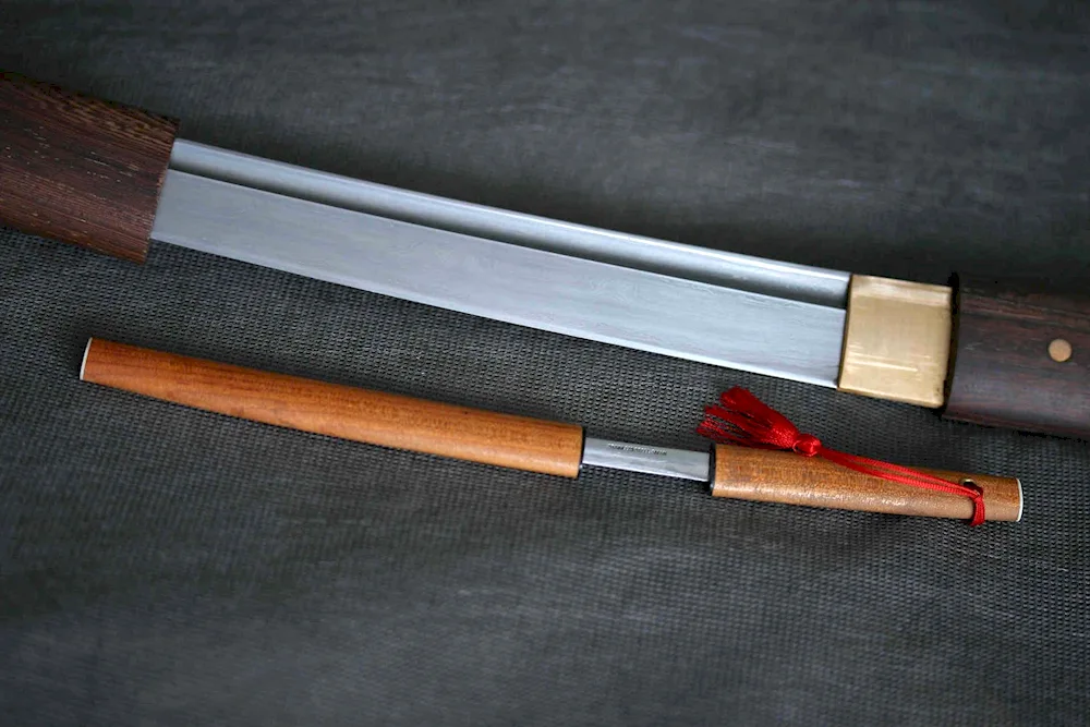 Tanto classic Japanese tanto