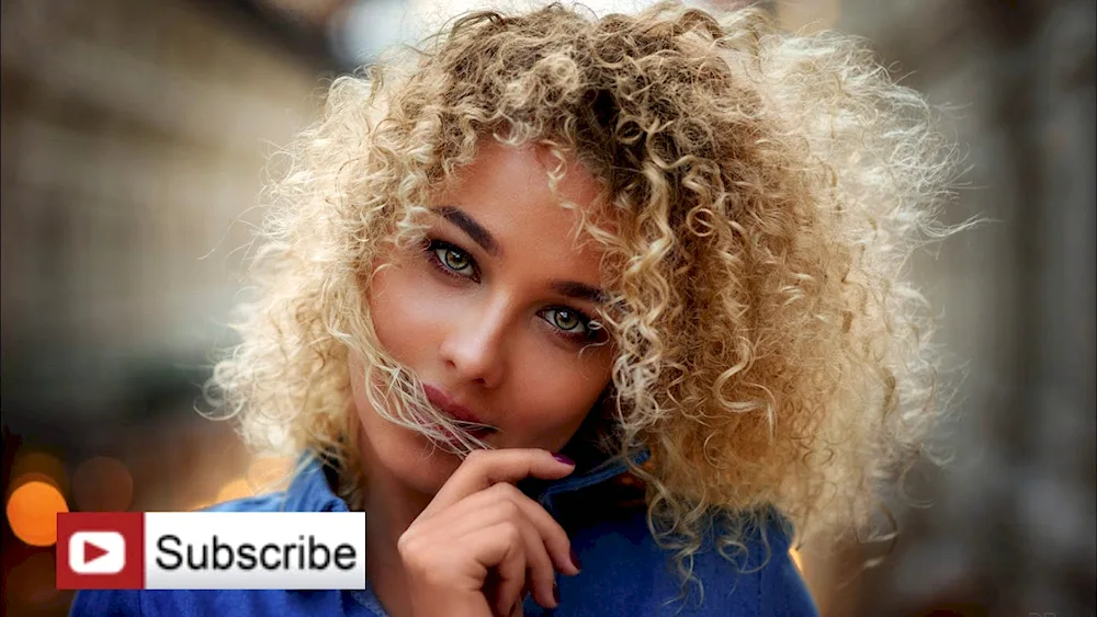 Katerina Murashko curly
