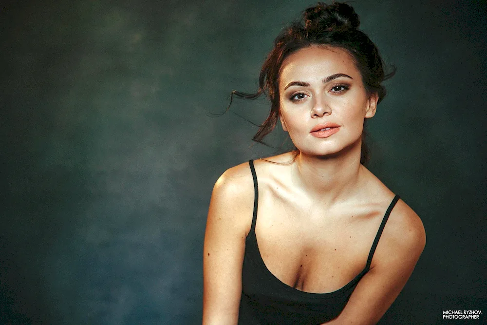 Katrin Assi