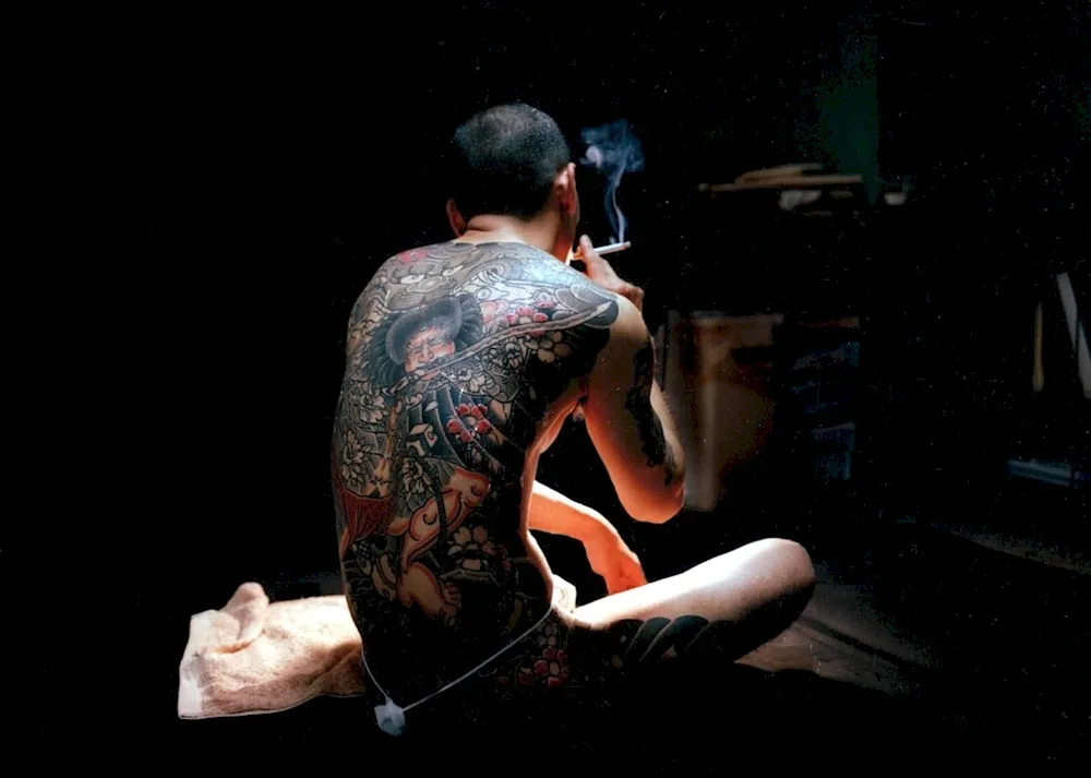 Kei Hanagata yakuza