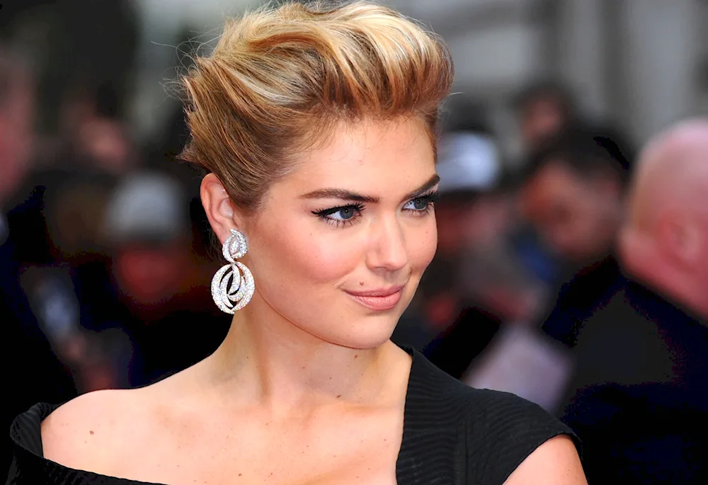 Kate Upton with short haircut