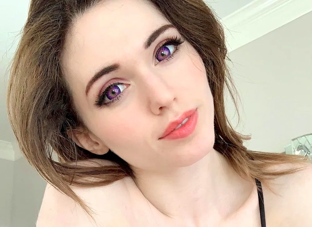 Caitlin Amouranth Siragusa