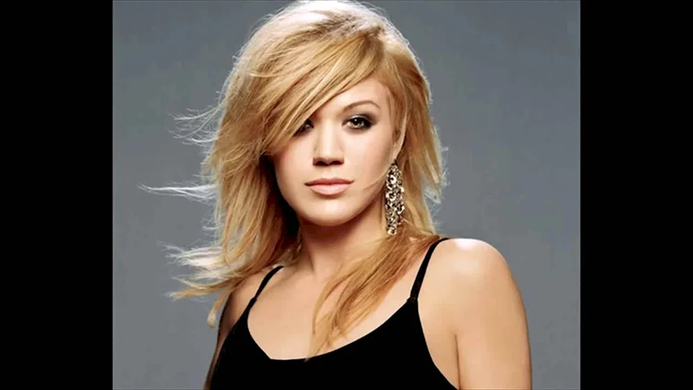 Kelly Clarkson