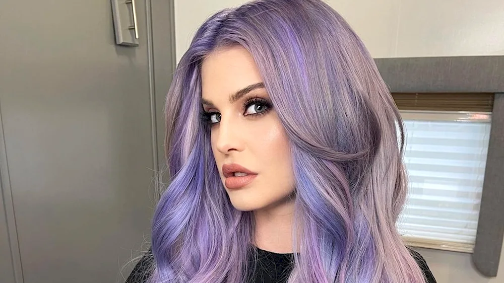 Kelly Osbourne 2022