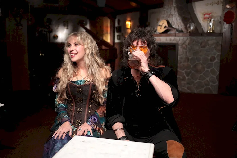 Candice Night