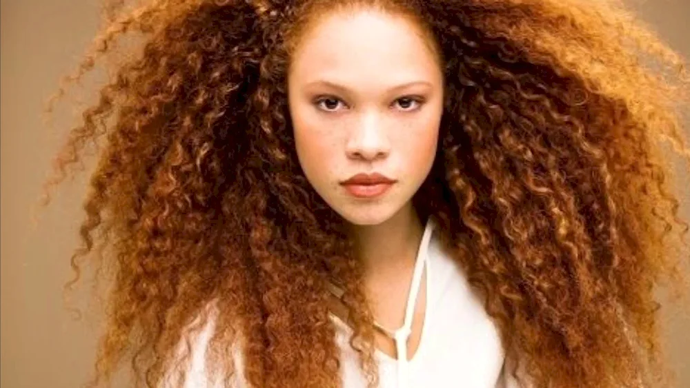 Locals without curls without curlers and curlers