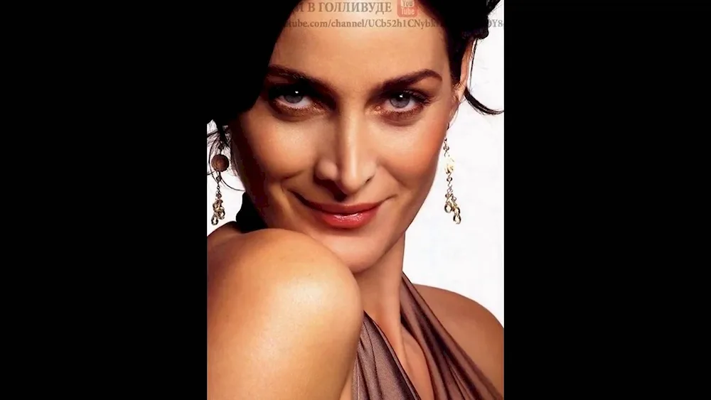 Carrie-Ann Moss