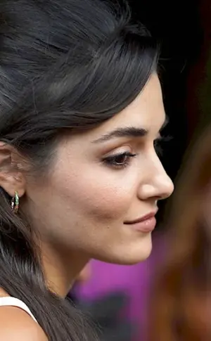 Hande Erchel Eda Yıldız
