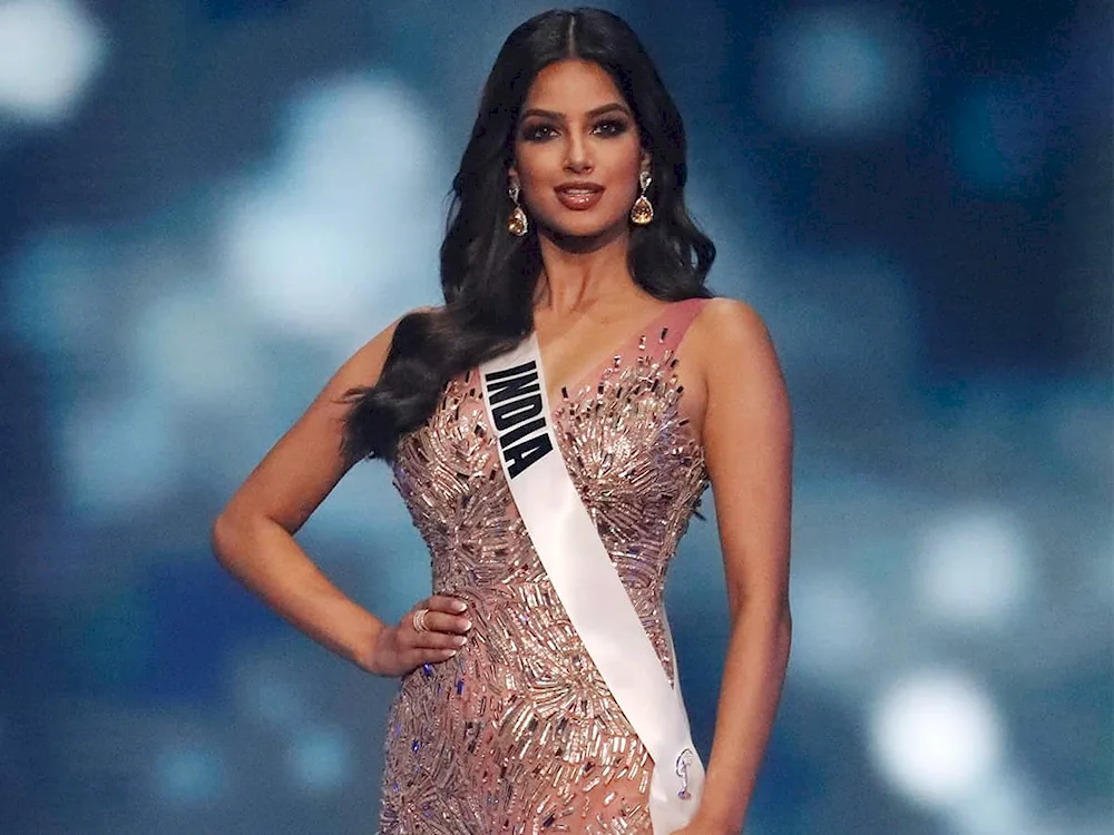 Harnaaz Sandhu Miss Universe 2021