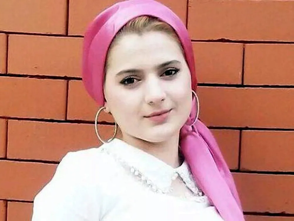 Hedi-Hedi- Luiza Goylabieva