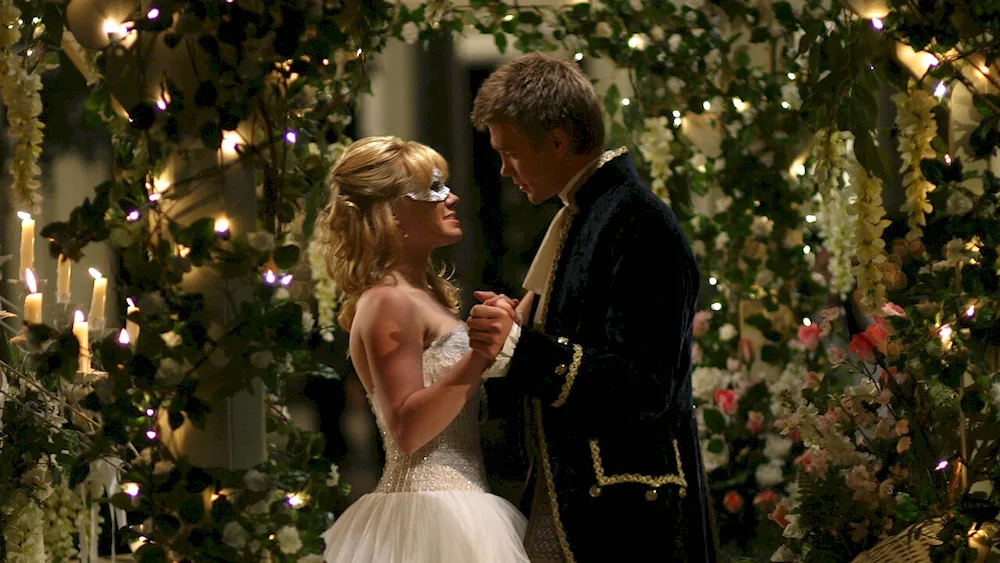 Hilary Duff story Cinderella story