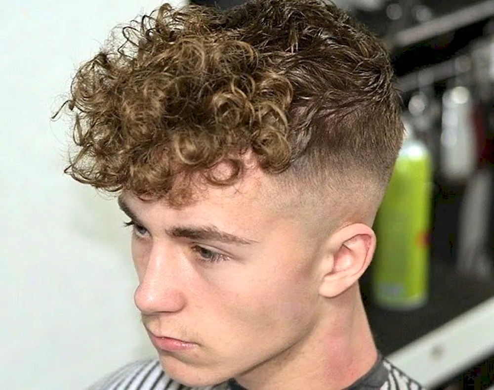 Voyage Pompadour canadian