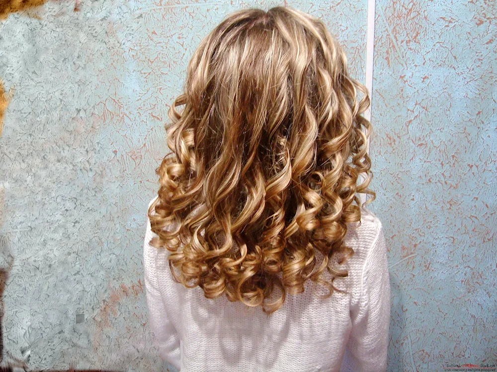 Chemistry Large Curls