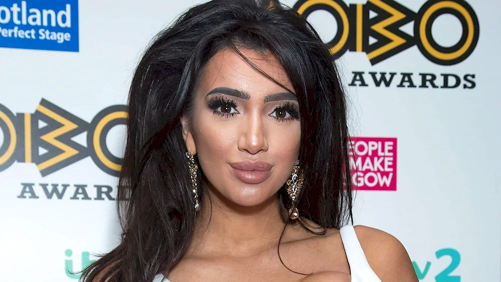 Chloe Khan of the Brothers