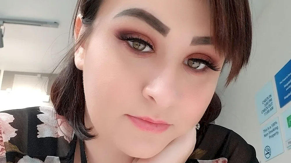 Holly Lua 2019