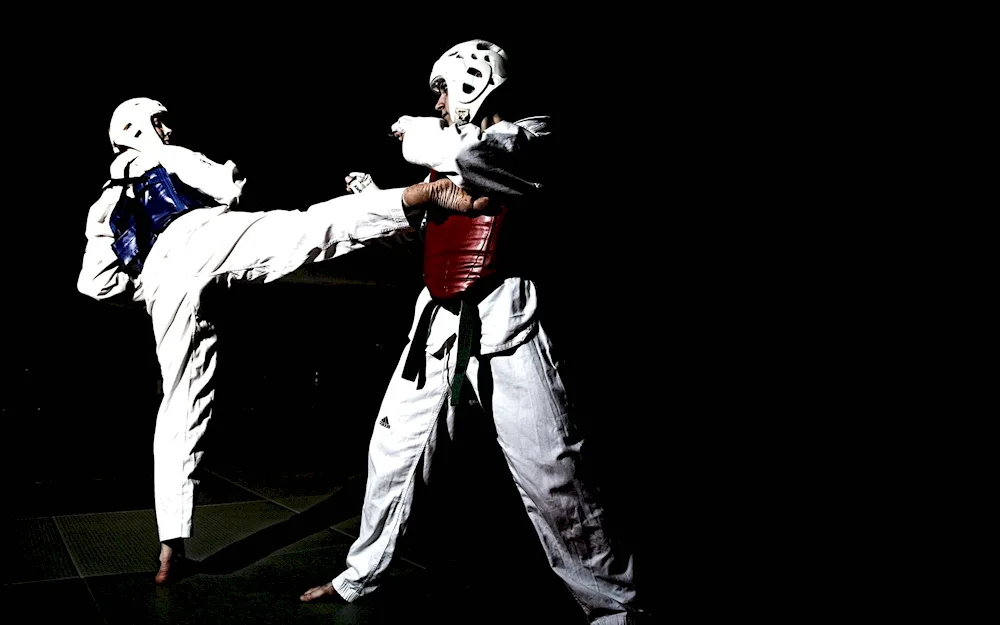 Hwang Jung Ri taekwondo