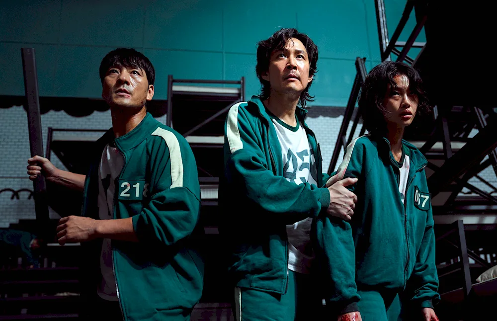 Hwan Dong Hyuk squid game
