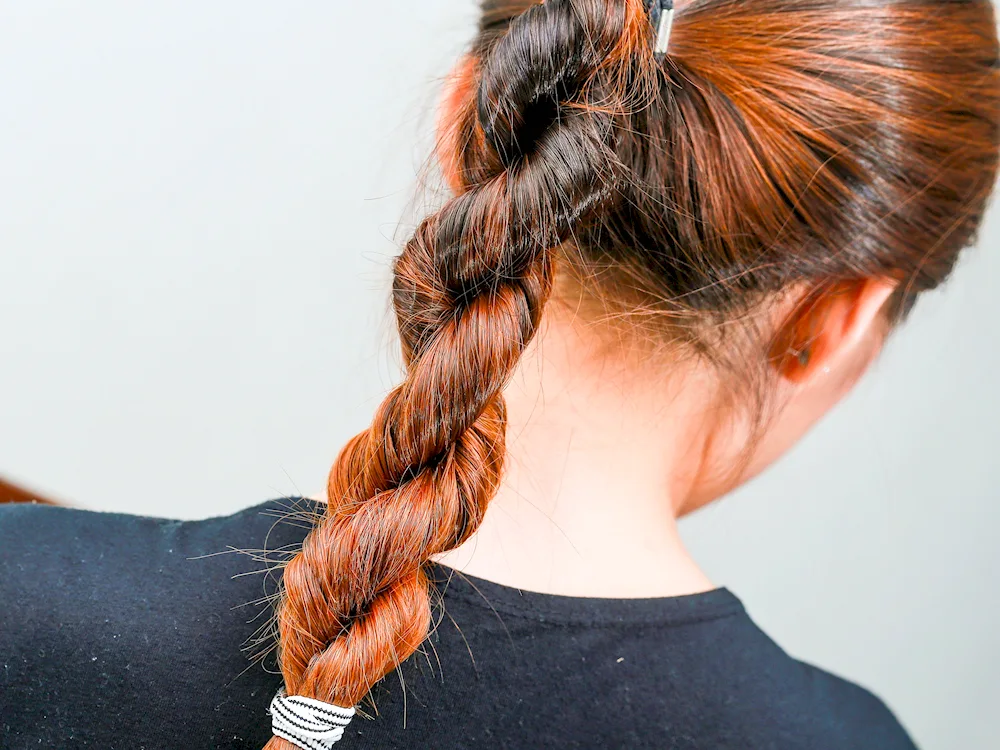 Dragon ponytail hairstyle