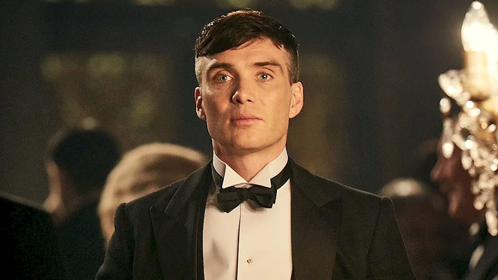 Killian Murphy with a cigarette