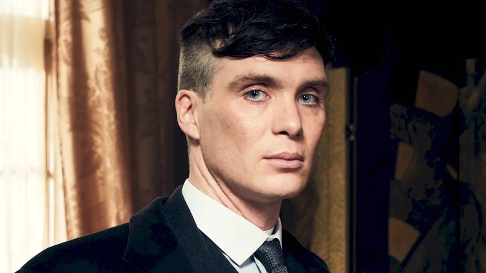 Sharp visors Arthur Shelby
