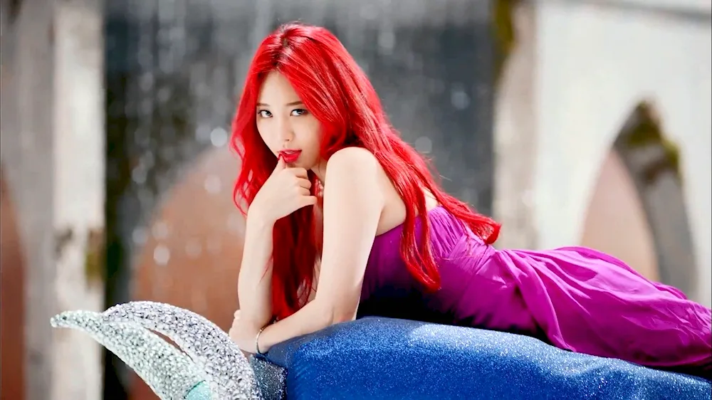 Kim Yura Red hair