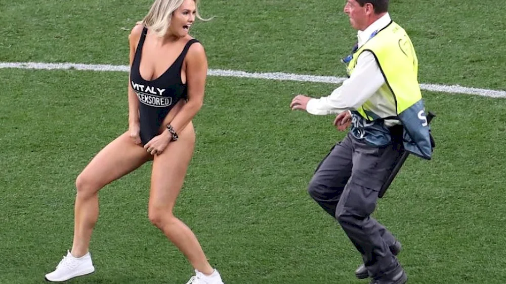 Kinsi Wolanski at the Champions League final