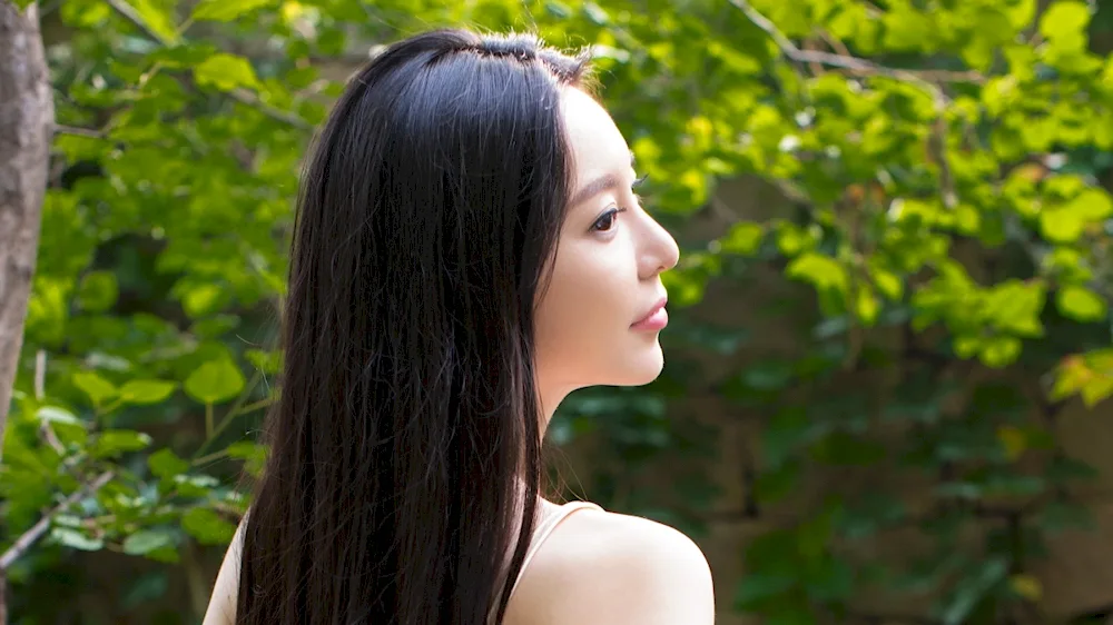 Chinese girls with long hair