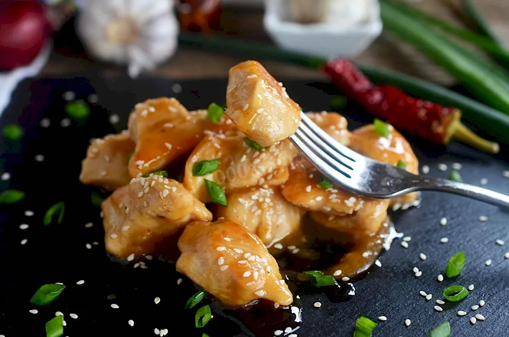 Chinese chicken in sweet and sour sauce