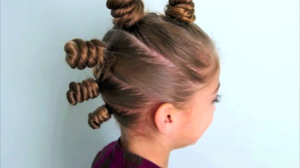 Class hairstyles for girls