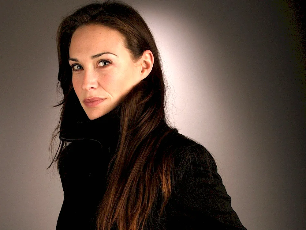 Claire Forlani meet Joe Black