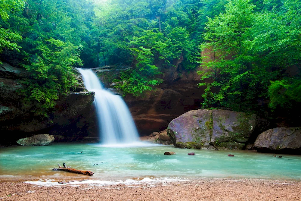 Mosbrey Waterfall USA