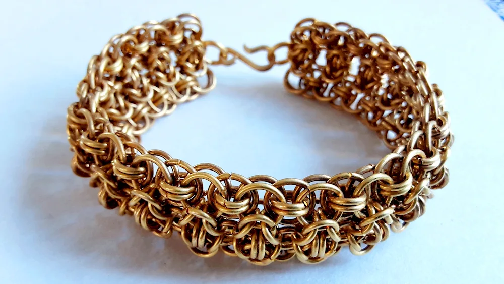 Weave Gyurza chain