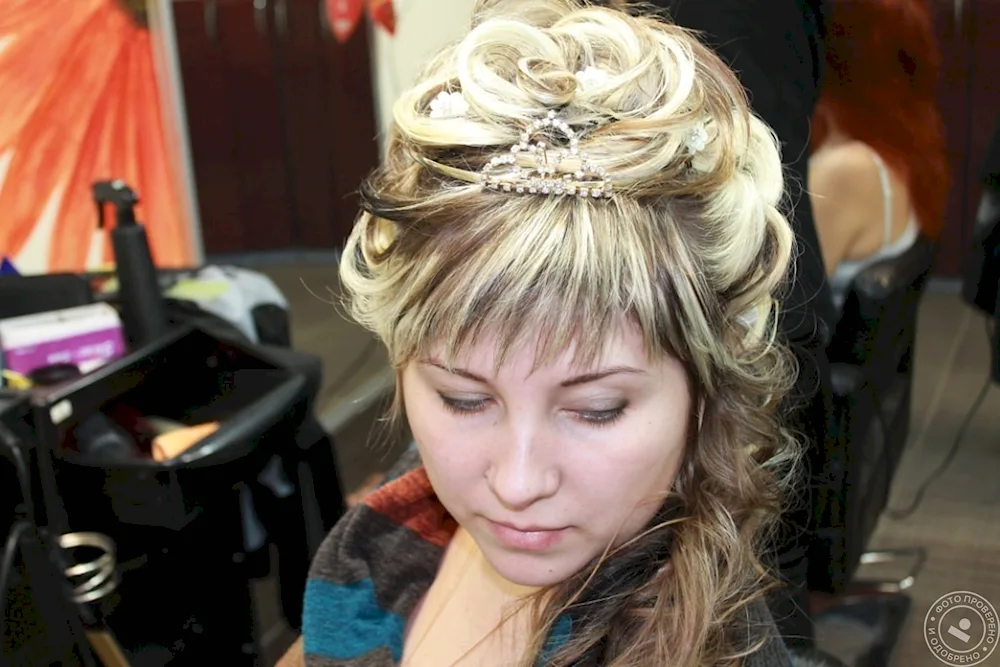 Kolkhoznye hairstyles