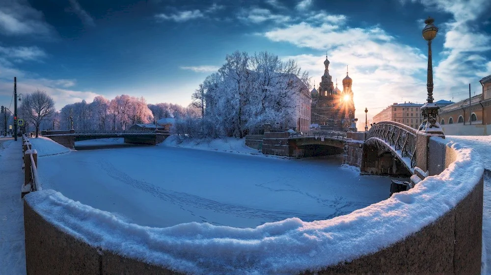 Kazan Cathedral in St. Petersburg 4k