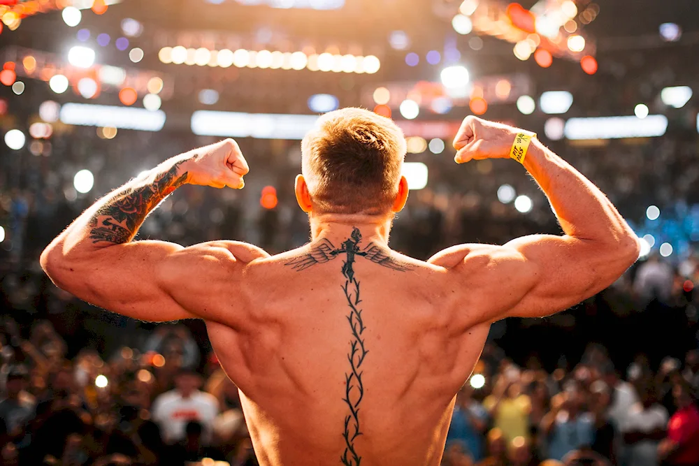 Conor MACGREGOR back tattoo