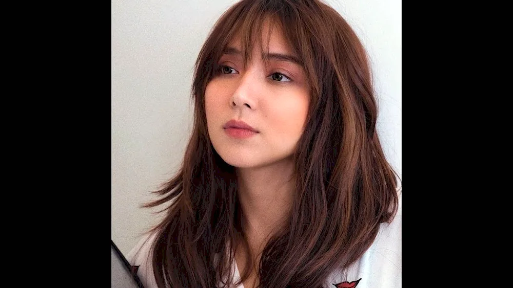 Korean bangs